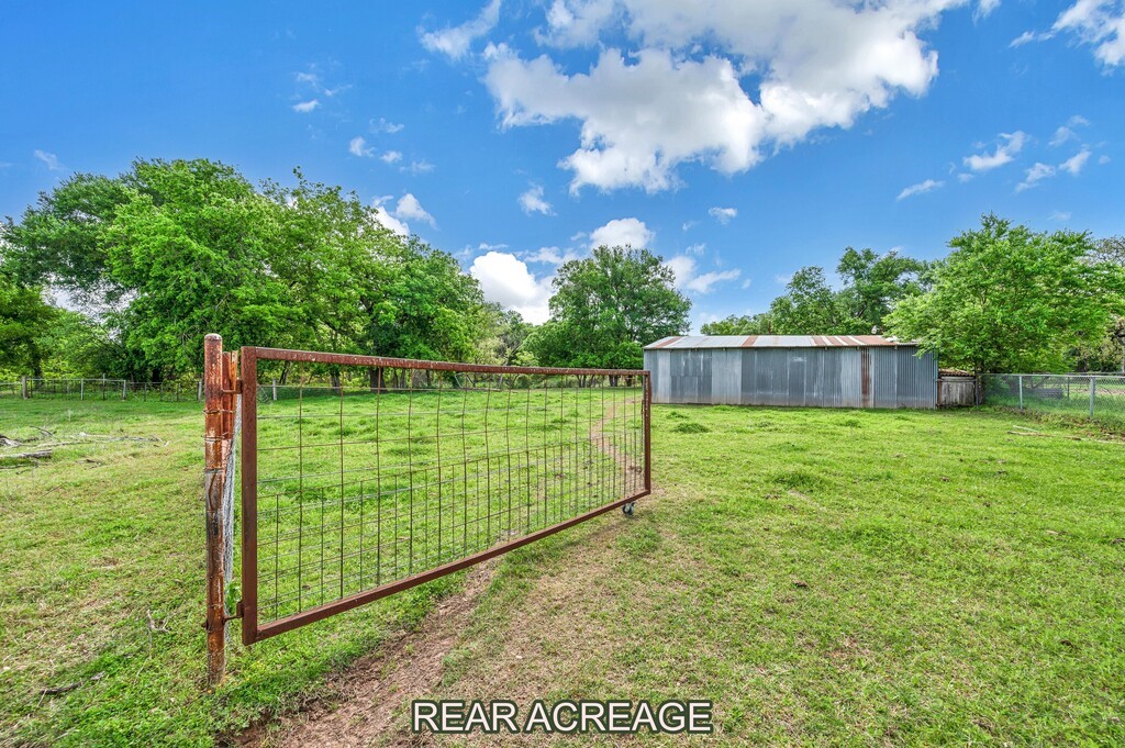 112 Hcr 2117 Whitney TX 76692