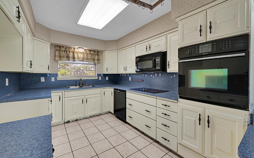 112 Hcr 2117 Whitney TX 76692