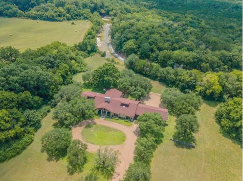 2300 W Main Street Lancaster TX 75146