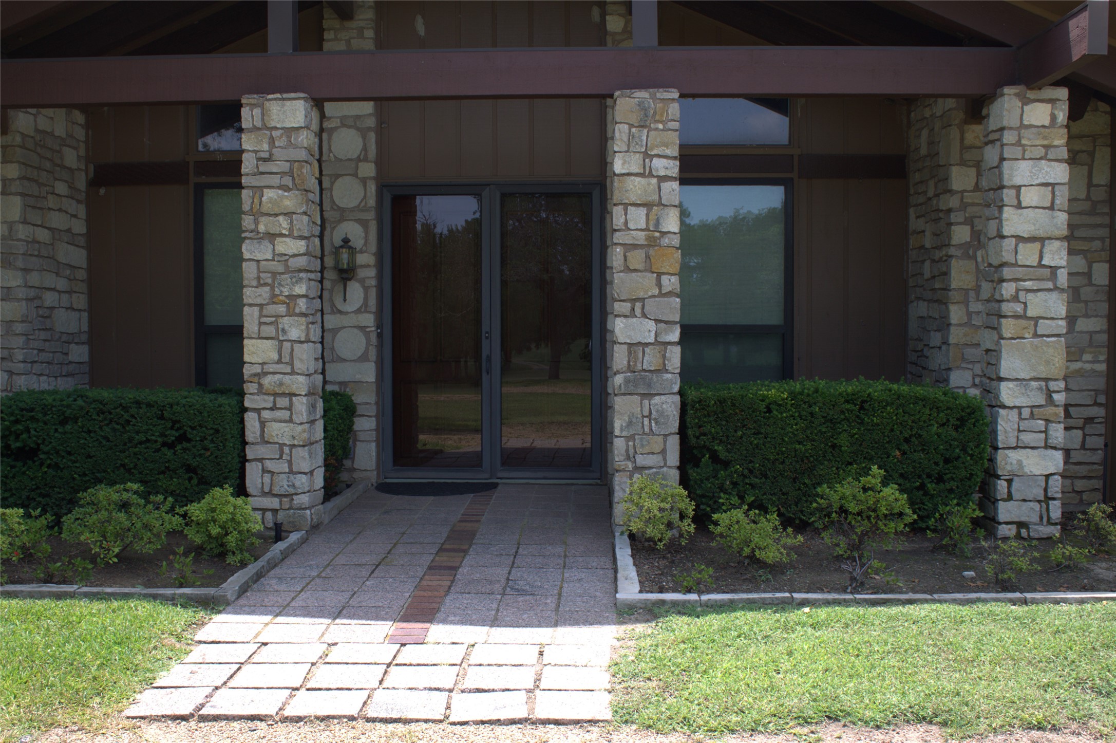 2300 W Main Street Lancaster TX 75146