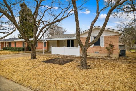 1230 Oriole Lane Garland TX 75042