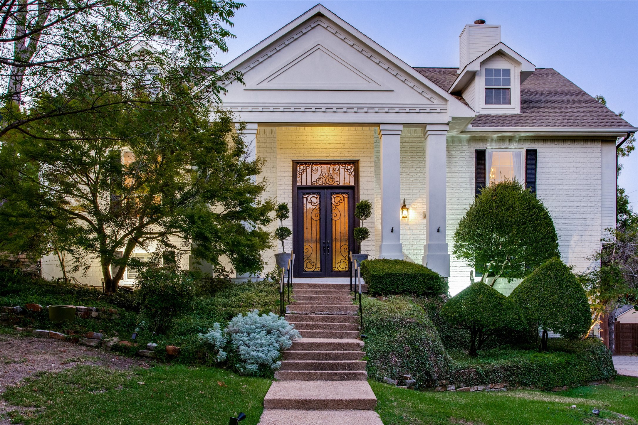 6623 Briarhaven Drive Dallas TX 75240
