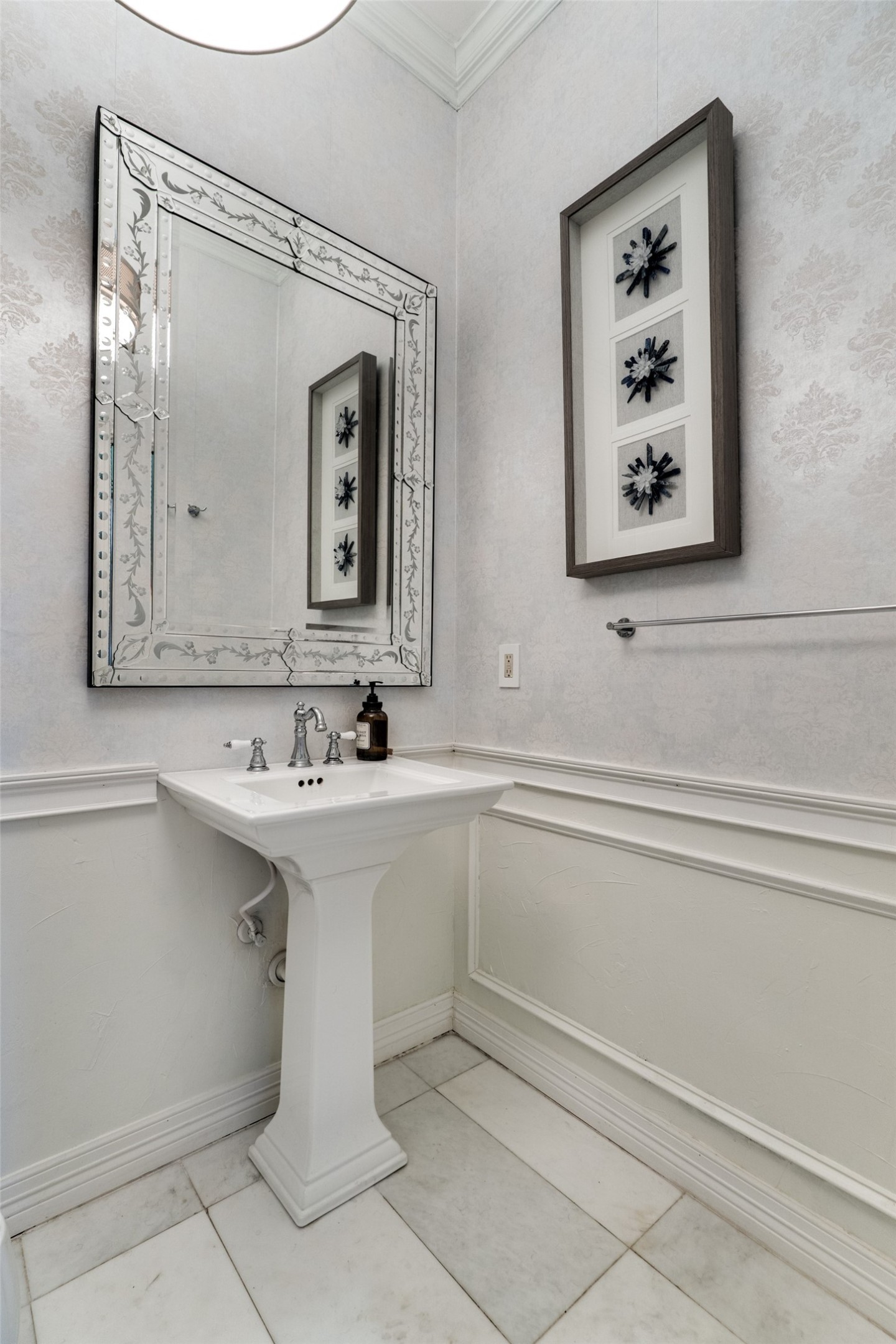 6623 Briarhaven Drive Dallas TX 75240