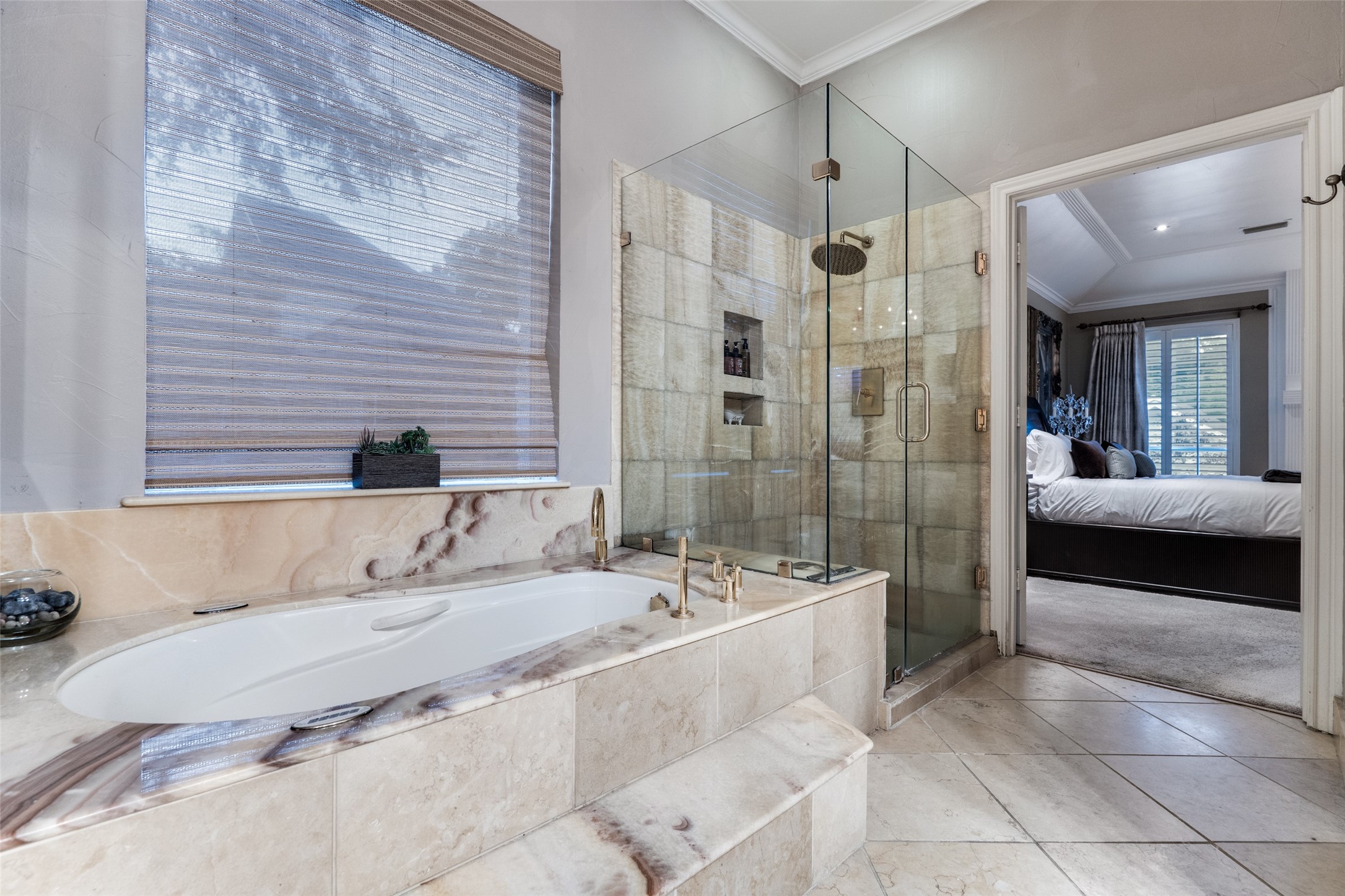 6623 Briarhaven Drive Dallas TX 75240
