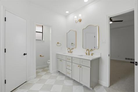 6211 Crested Butte Drive Dallas TX 75252