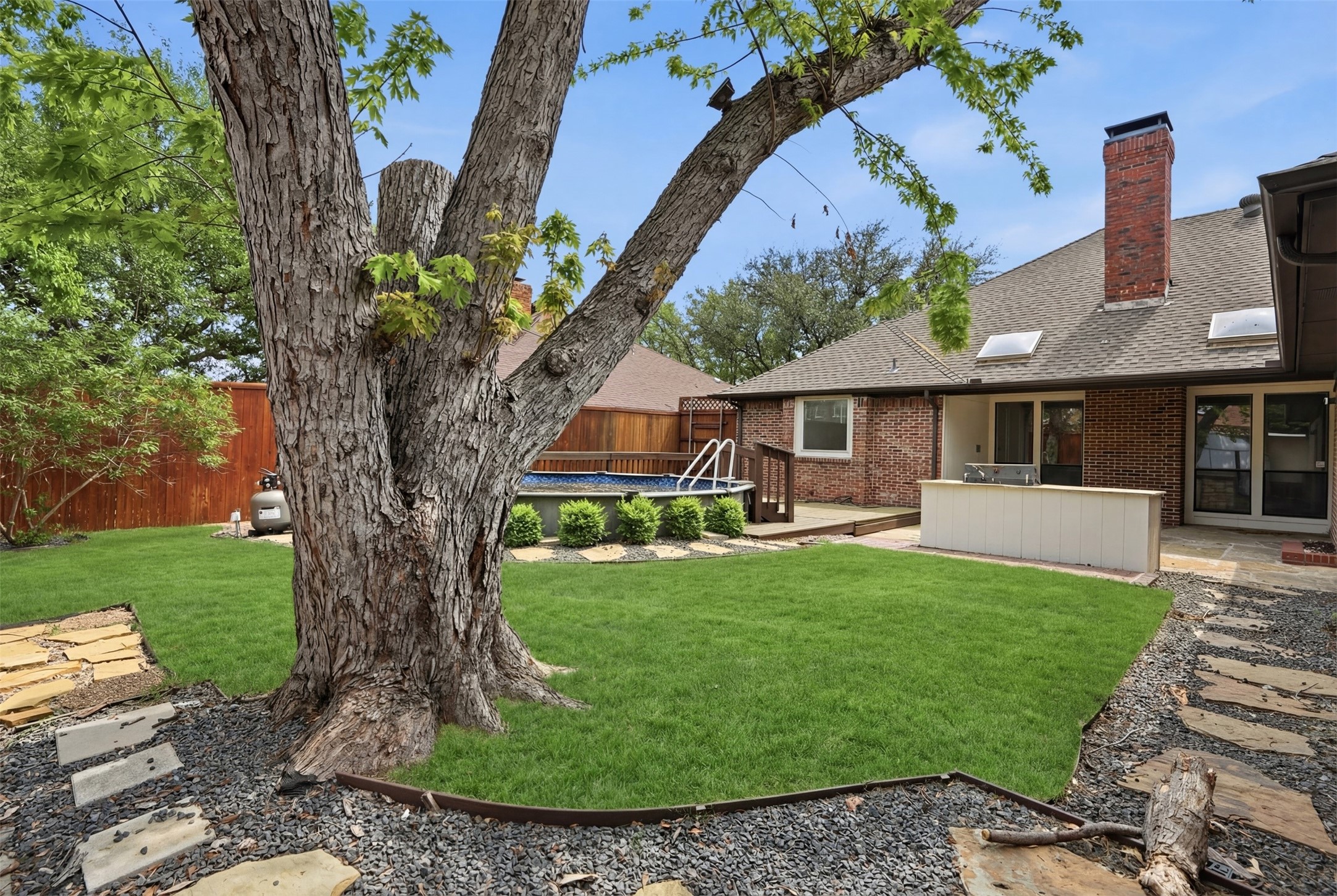 6211 Crested Butte Drive Dallas TX 75252