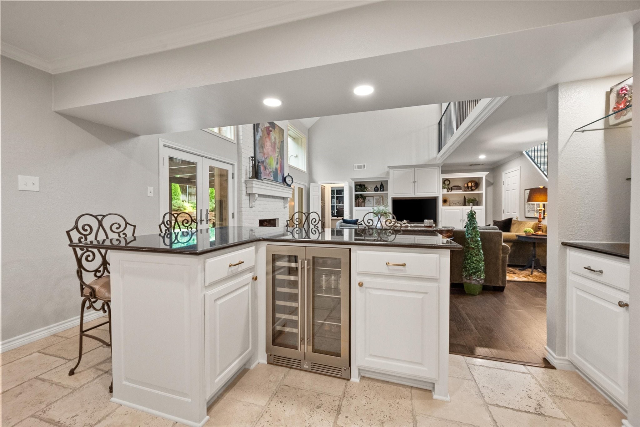 907 Loch Lomond Drive Arlington TX 76012