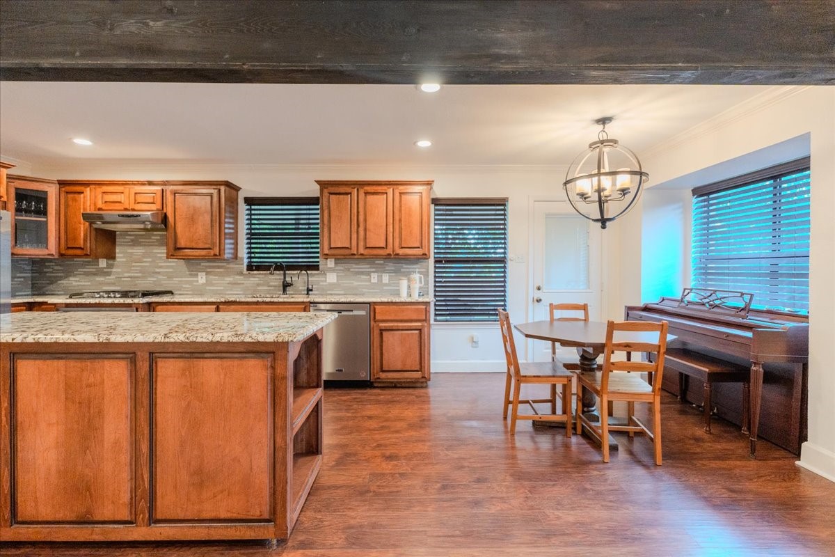 504 Bluebird Lane Red Oak TX 75154