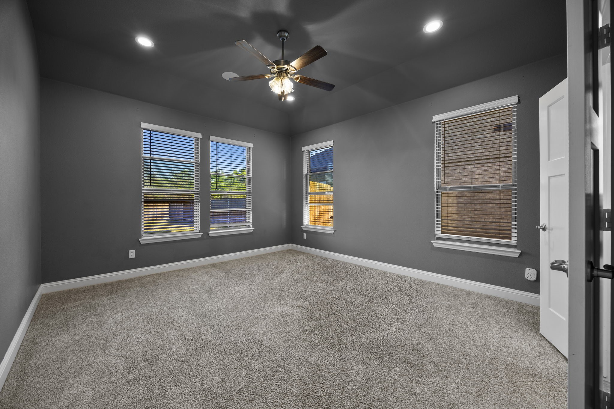 1209 Rushmore Drive Burleson TX 76028