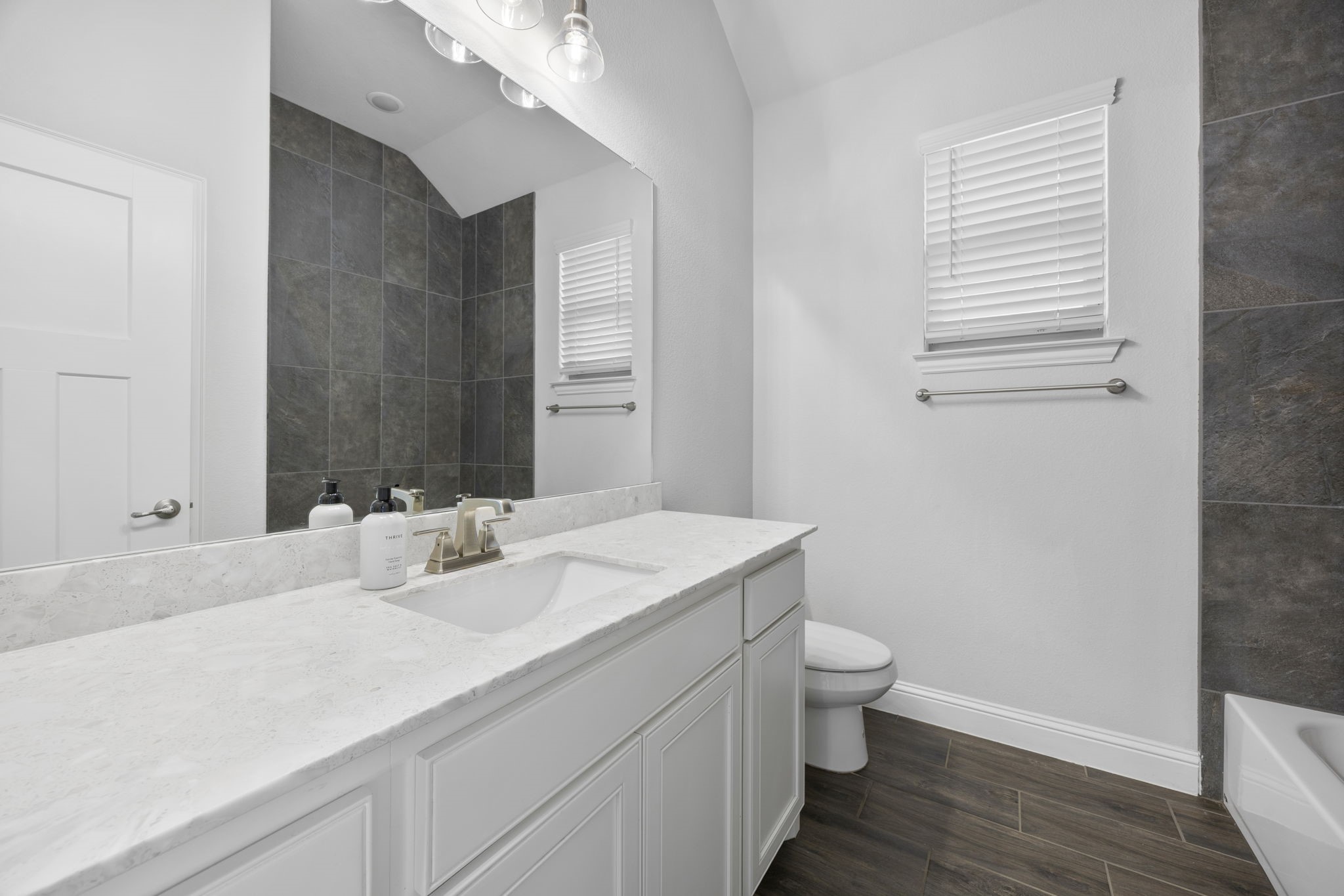 1209 Rushmore Drive Burleson TX 76028