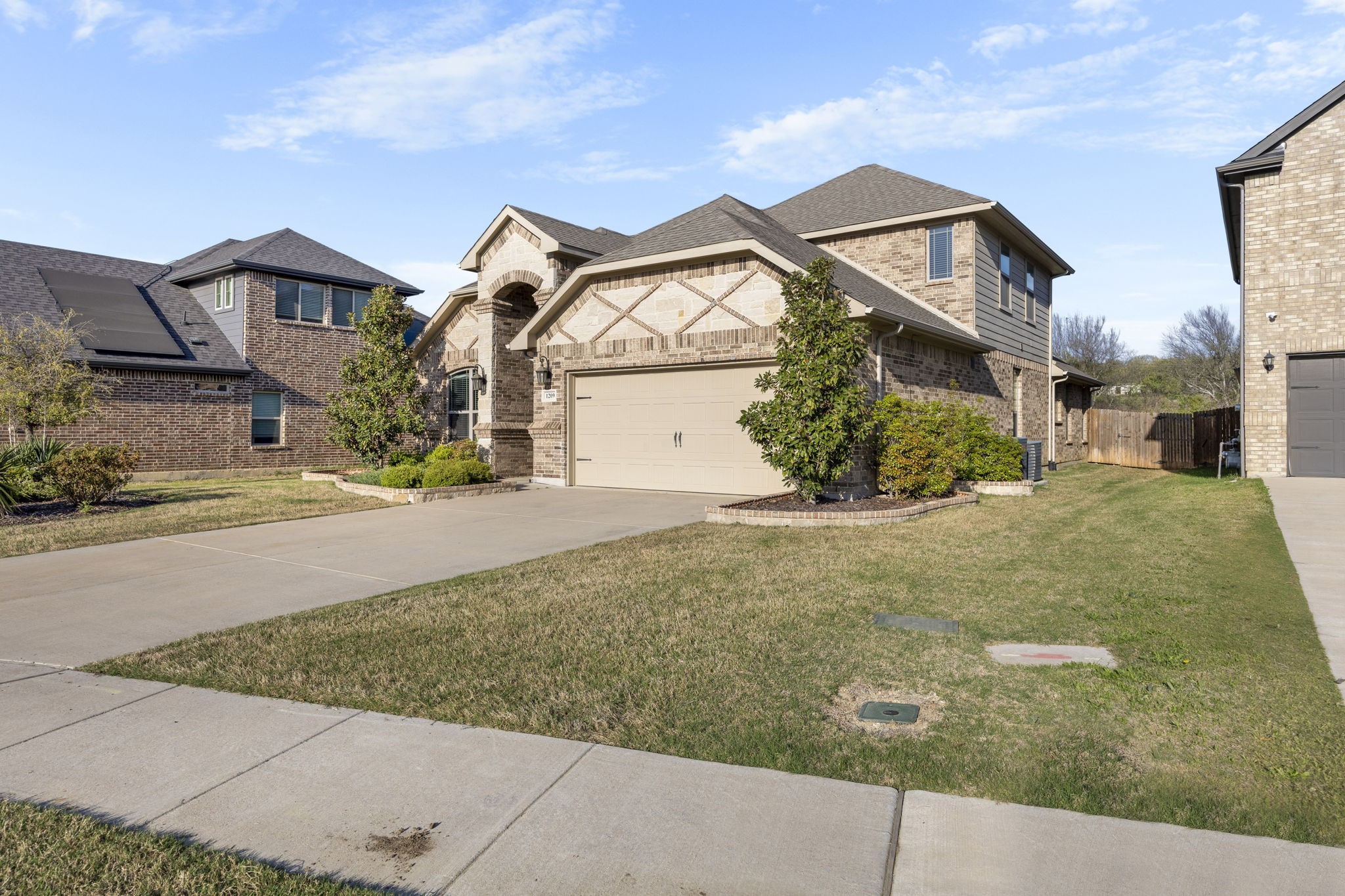 1209 Rushmore Drive Burleson TX 76028