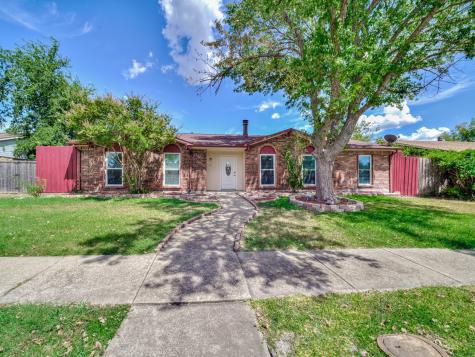 1906 Victoria Drive Garland TX 75040