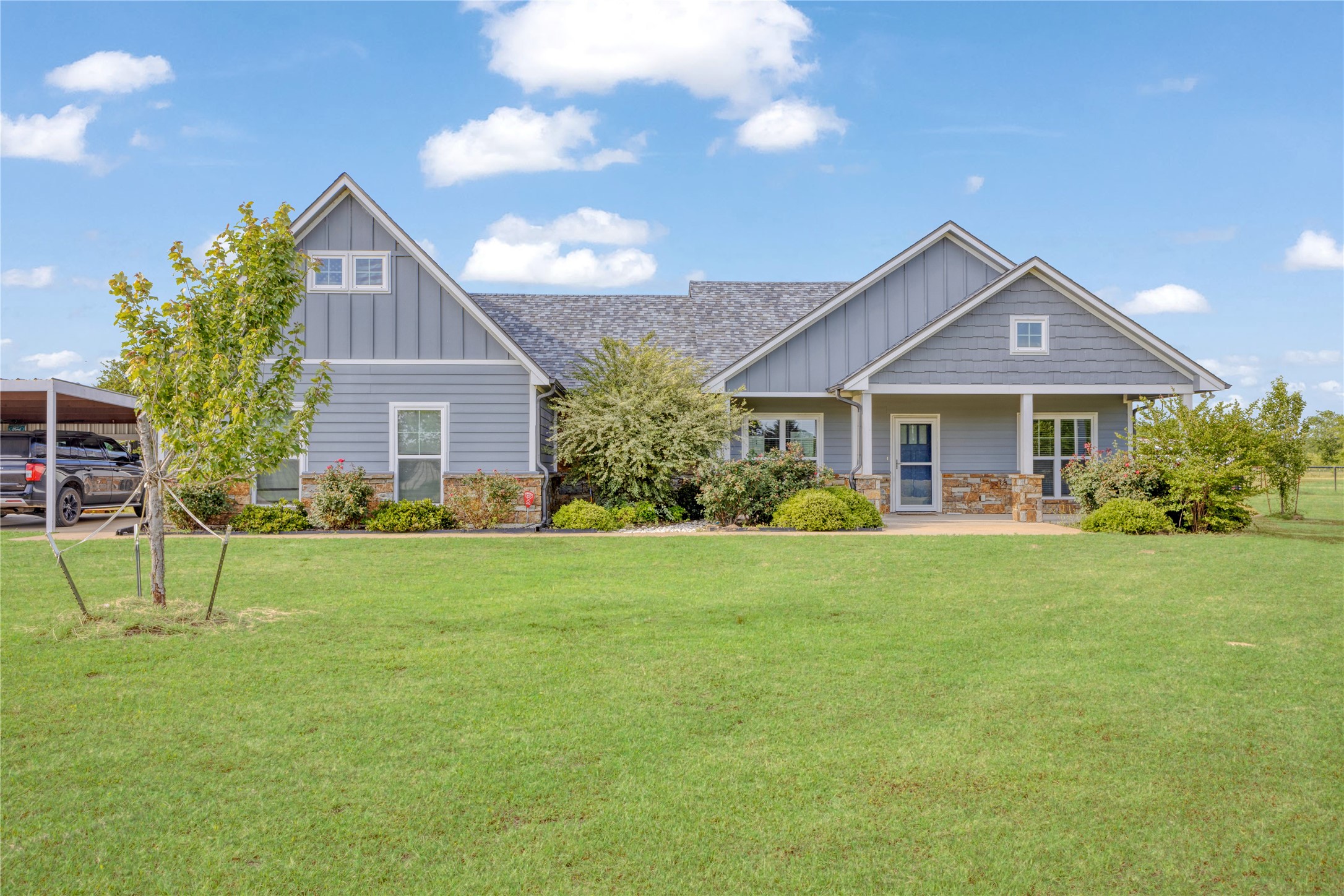 906 Vz County Road 2704 Mabank TX 75147