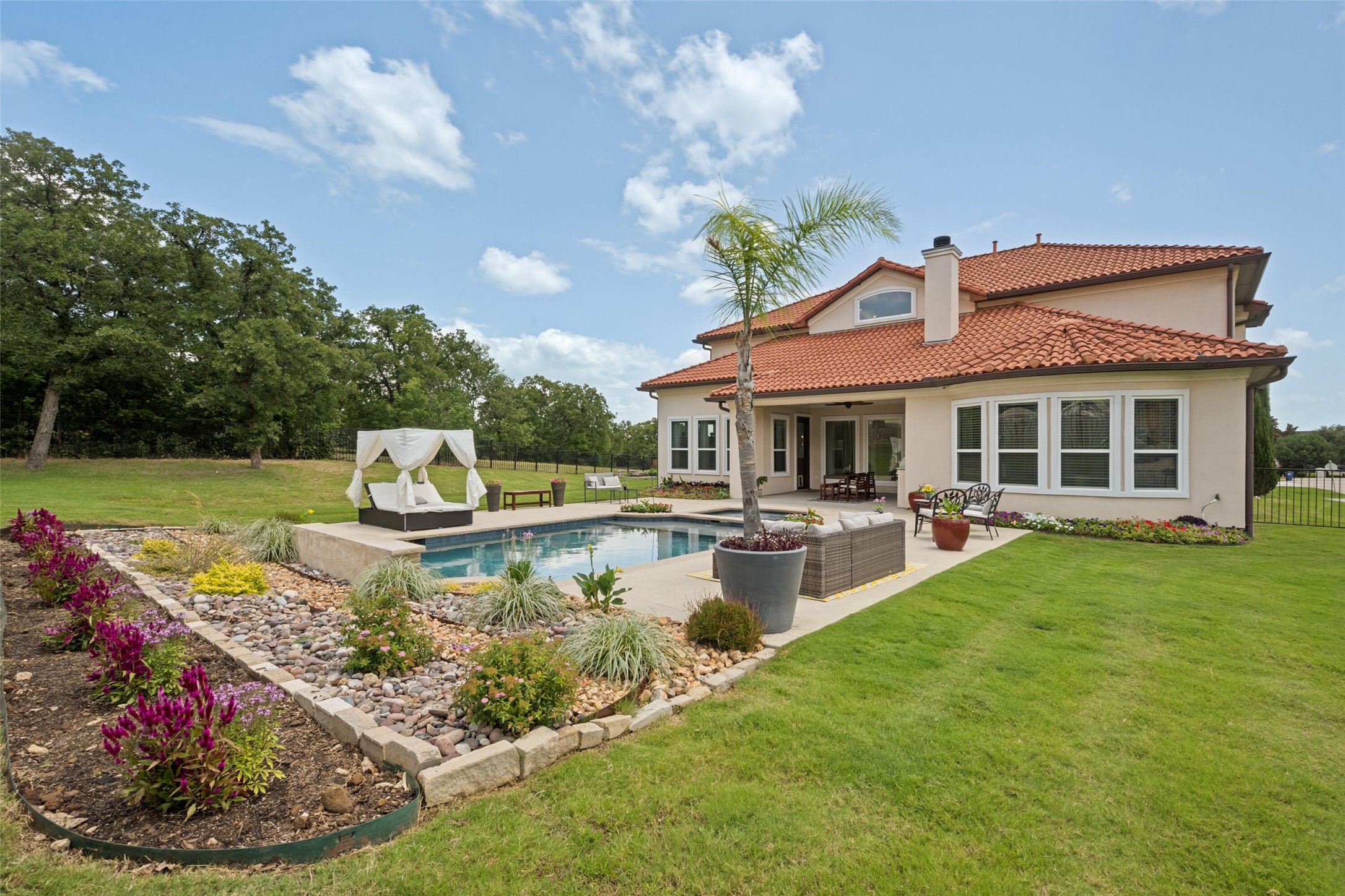 2501 Oak Bluff Drive Corinth TX 76210