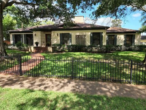 2000 S College Avenue Tyler TX 75701
