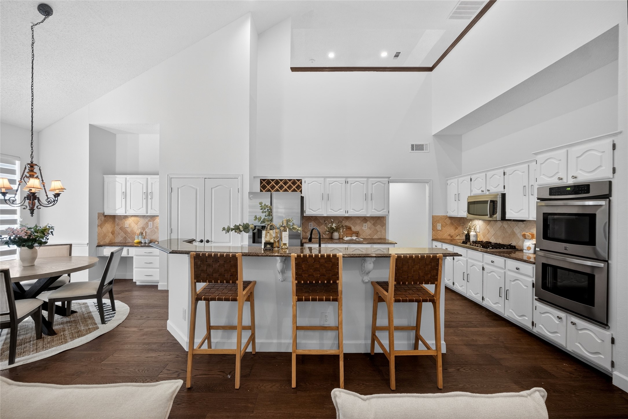 7100 Oakbrook Drive Plano TX 75025