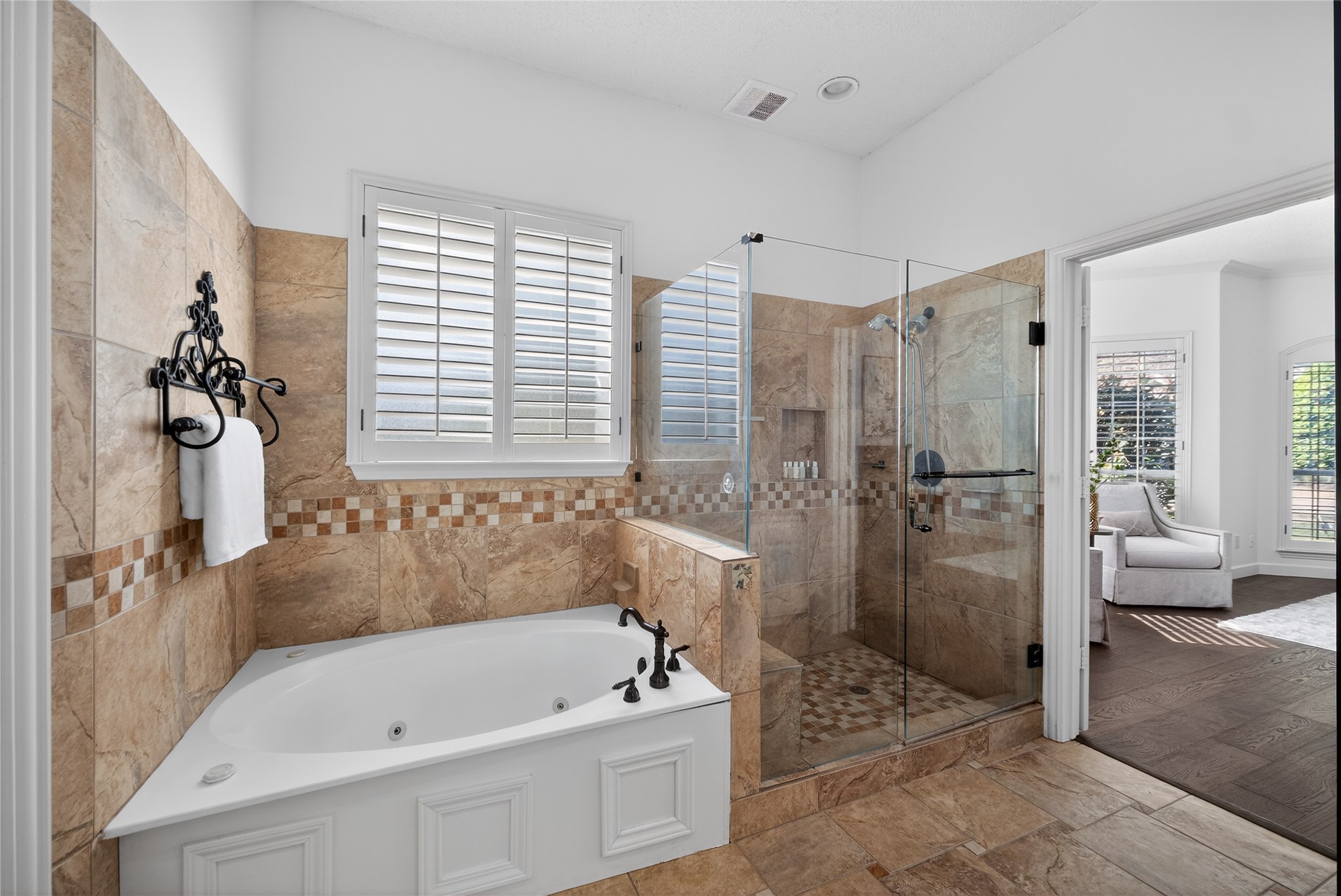 7100 Oakbrook Drive Plano TX 75025