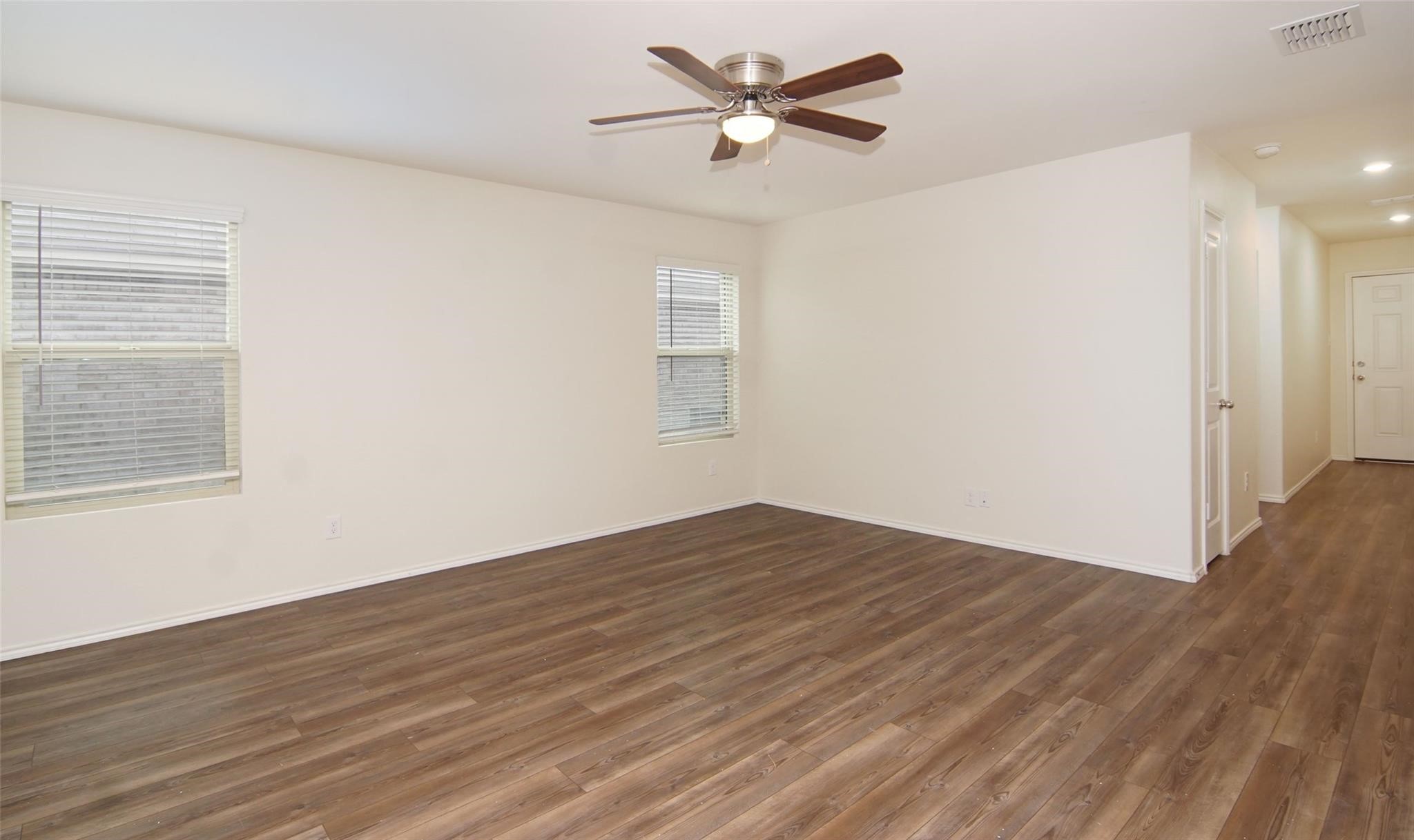 1106 Lady Bird Street Ennis TX 75119