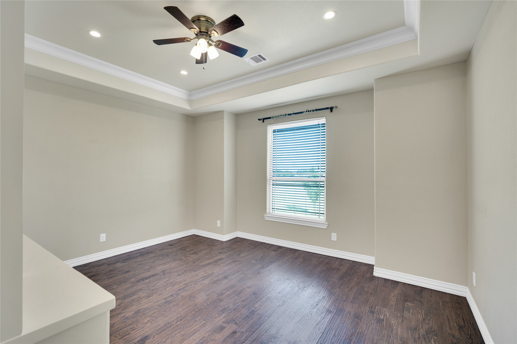 185 Steel Dust Drive Red Oak TX 75154