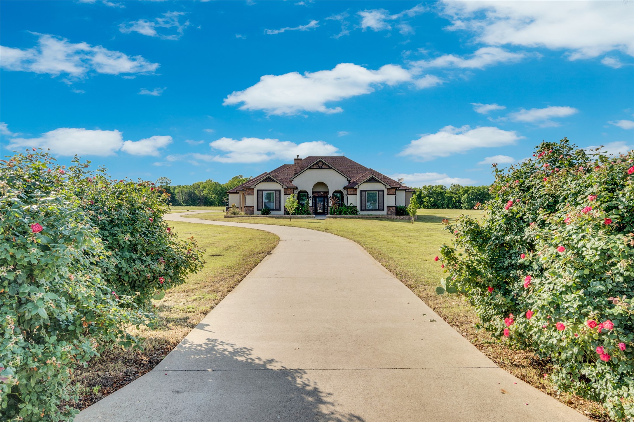 185 Steel Dust Drive Red Oak TX 75154