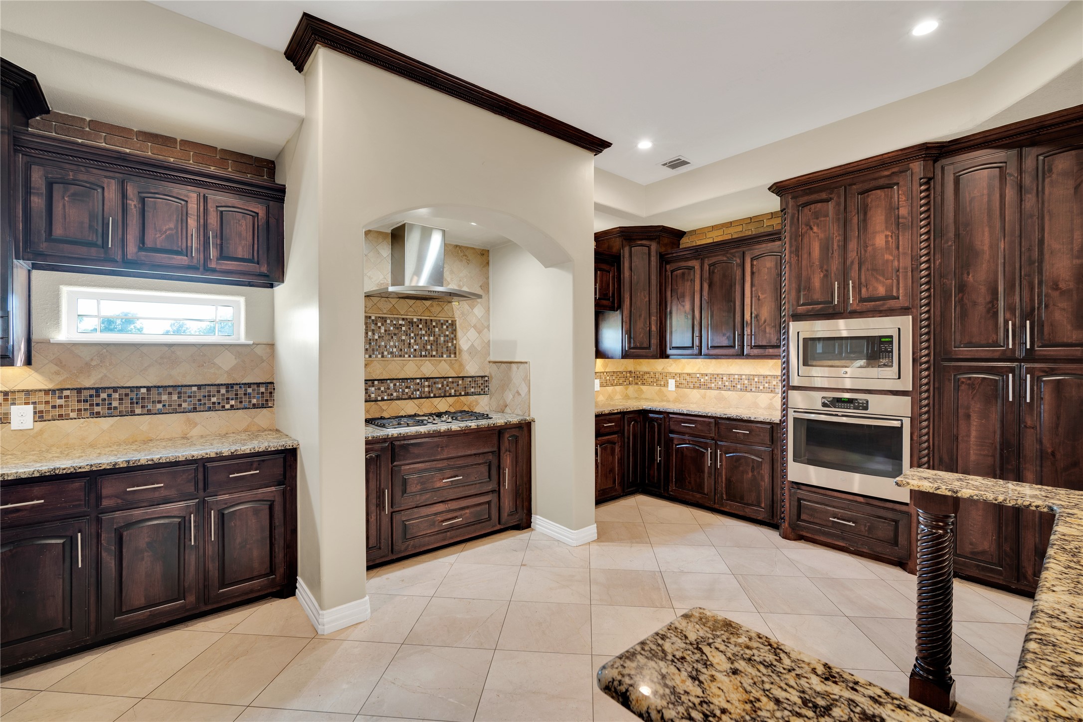 185 Steel Dust Drive Red Oak TX 75154