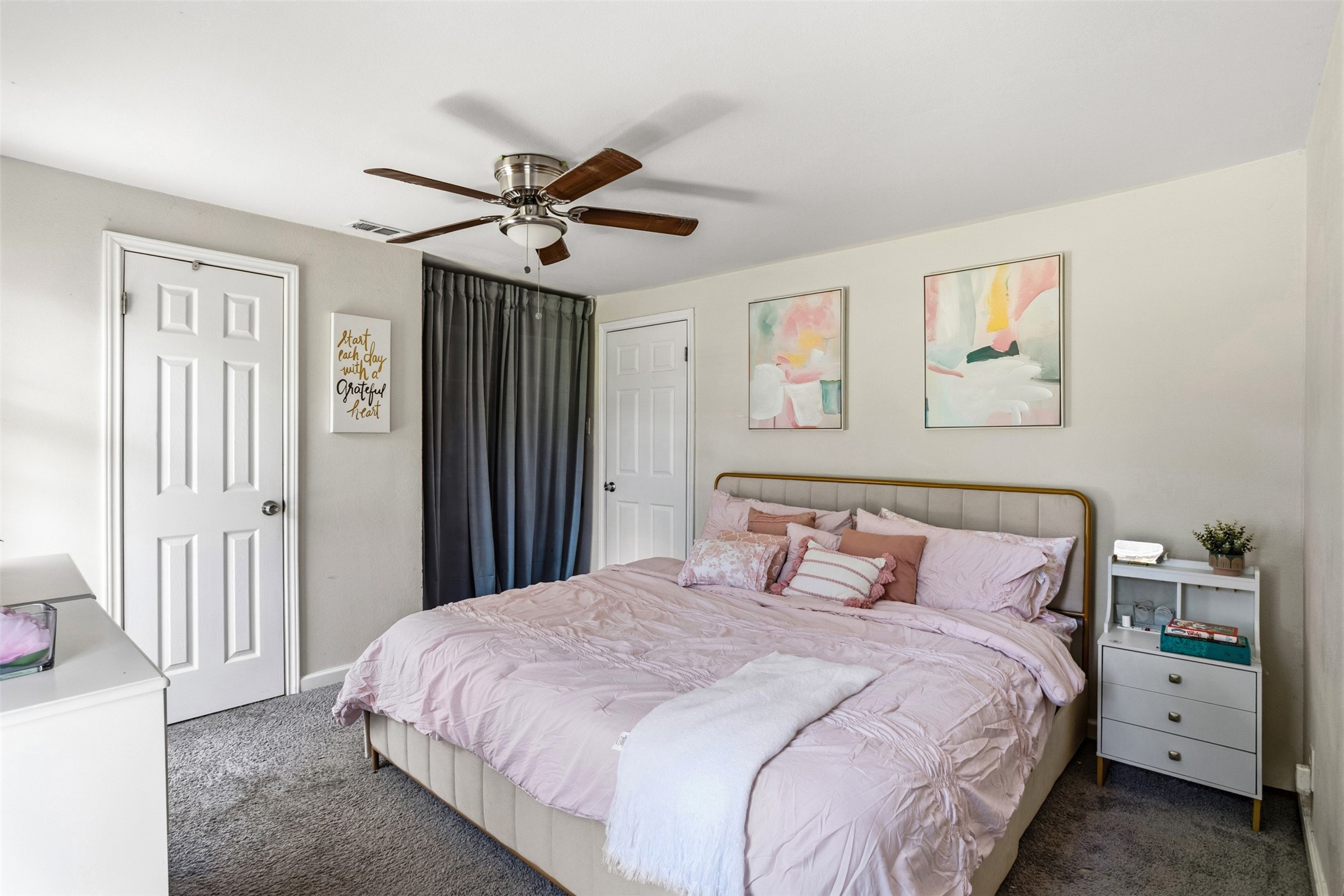 516 E Wintergreen Road Desoto TX 75115