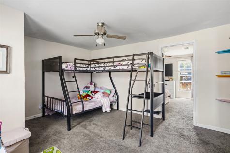 516 E Wintergreen Road Desoto TX 75115