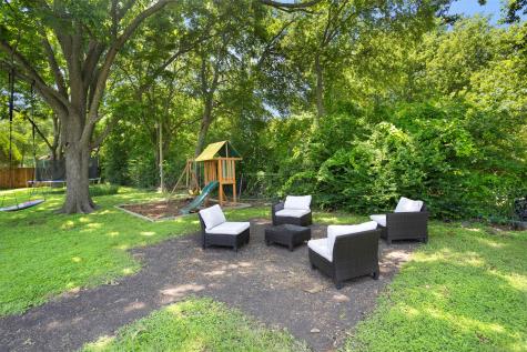 516 E Wintergreen Road Desoto TX 75115