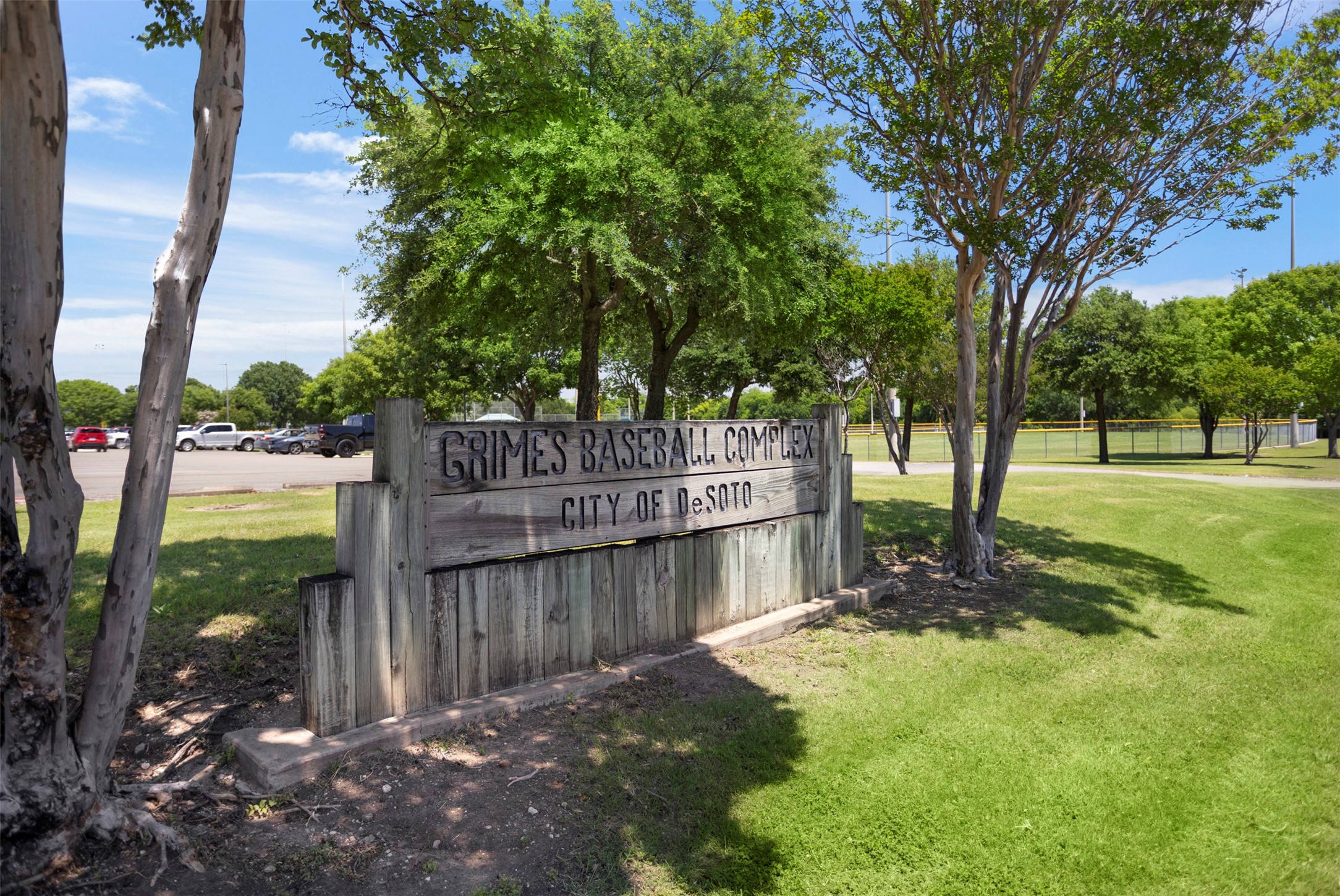 516 E Wintergreen Road Desoto TX 75115
