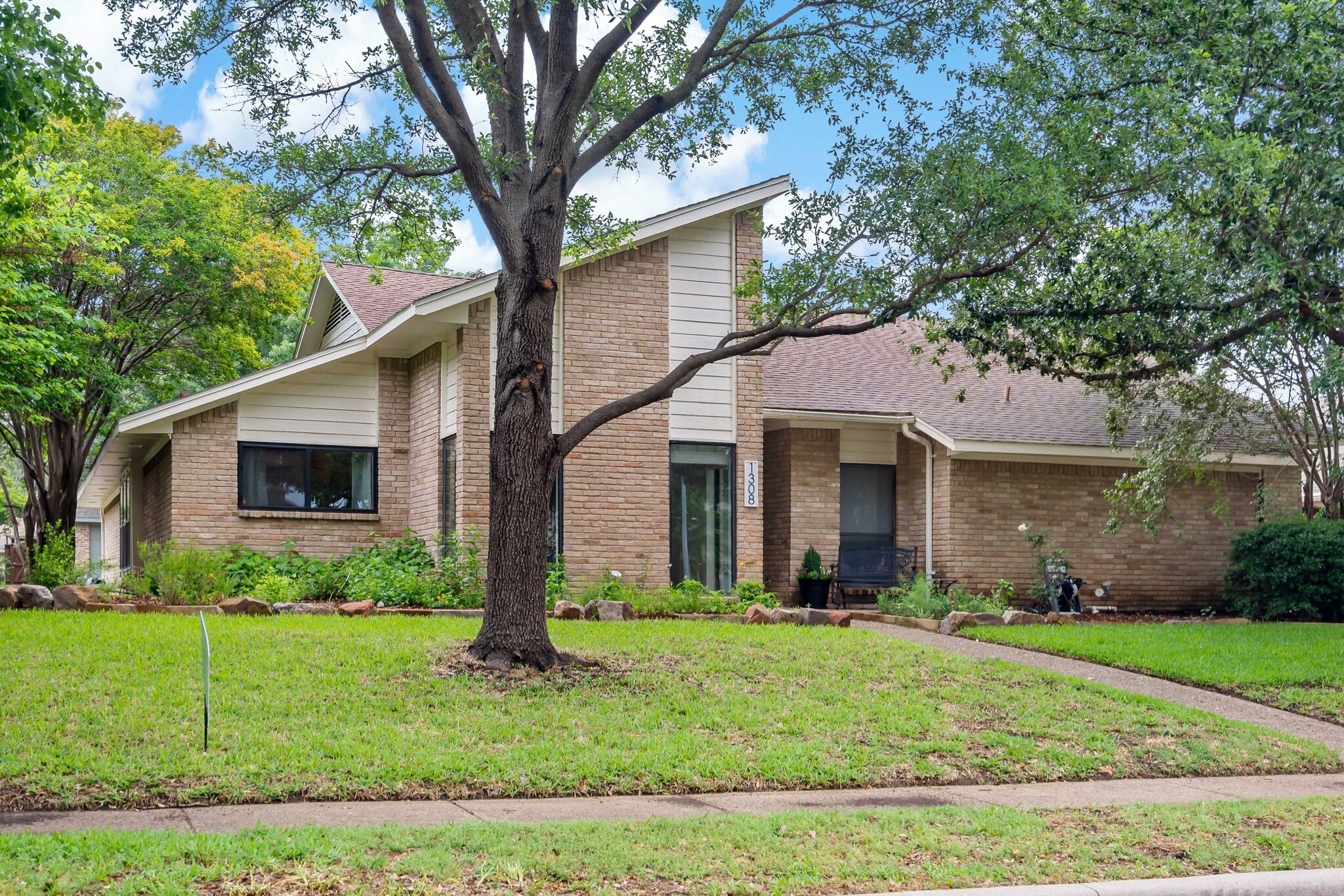 1308 Chesterton Drive Richardson TX 75080