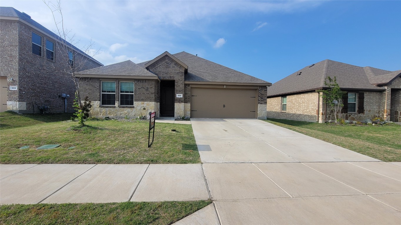 906 Egret Street Princeton TX 75407