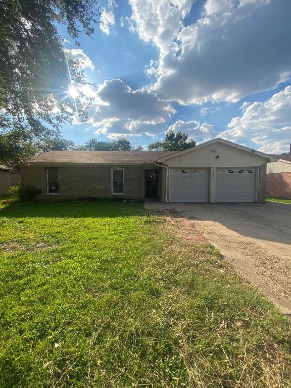 1528 Warren Lane Fort Worth TX 76112