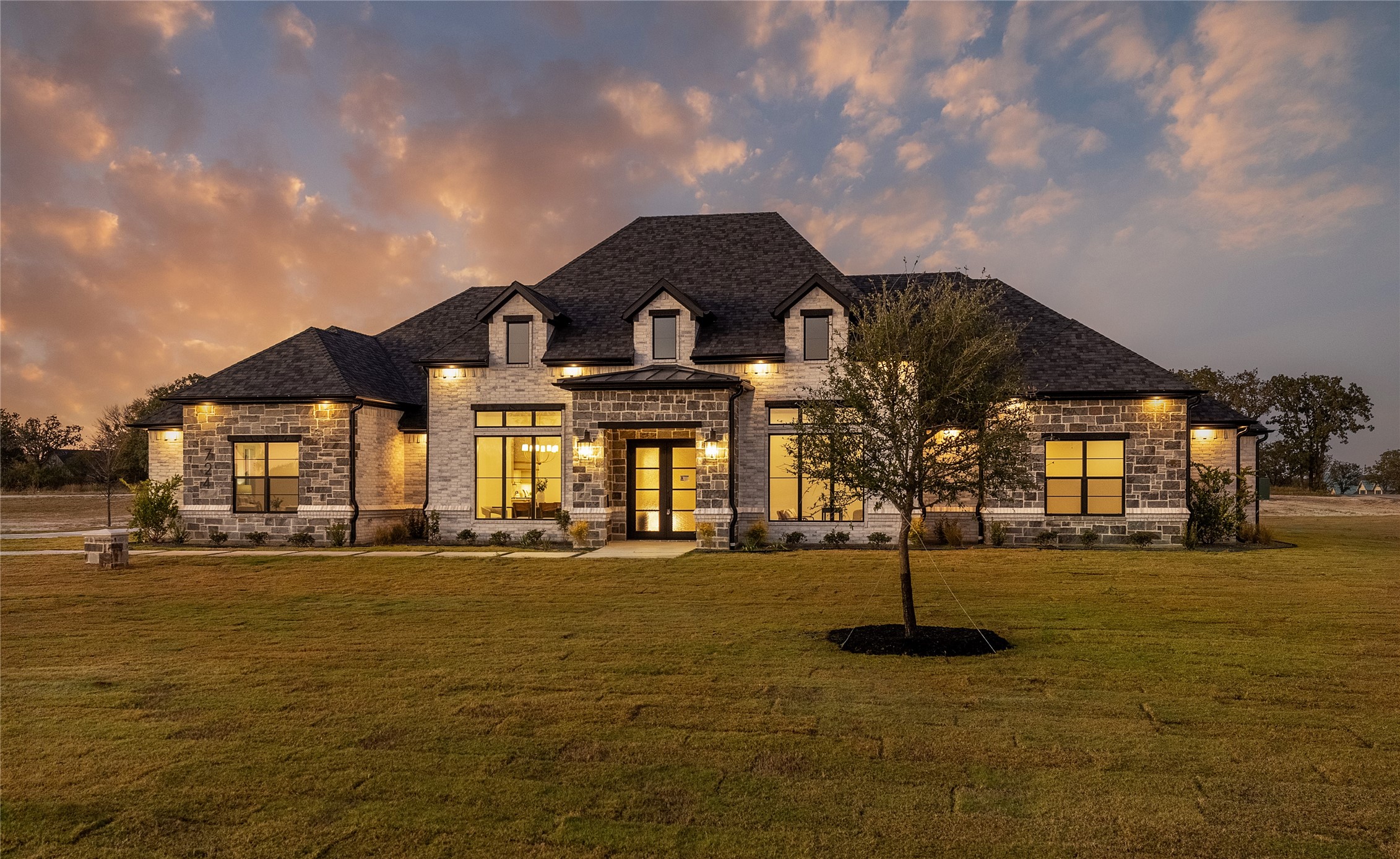 724 Cooper Trail Weatherford TX 76087