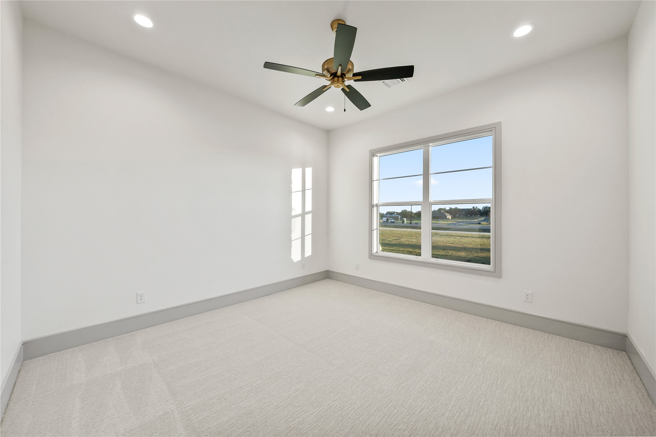 724 Cooper Trail Weatherford TX 76087