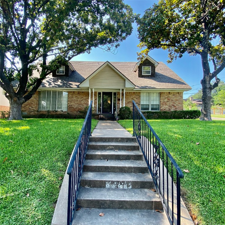 9221 Springwater Drive Dallas TX 75228