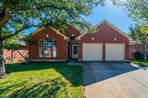 4824 Sabine Street Fort Worth TX 76137