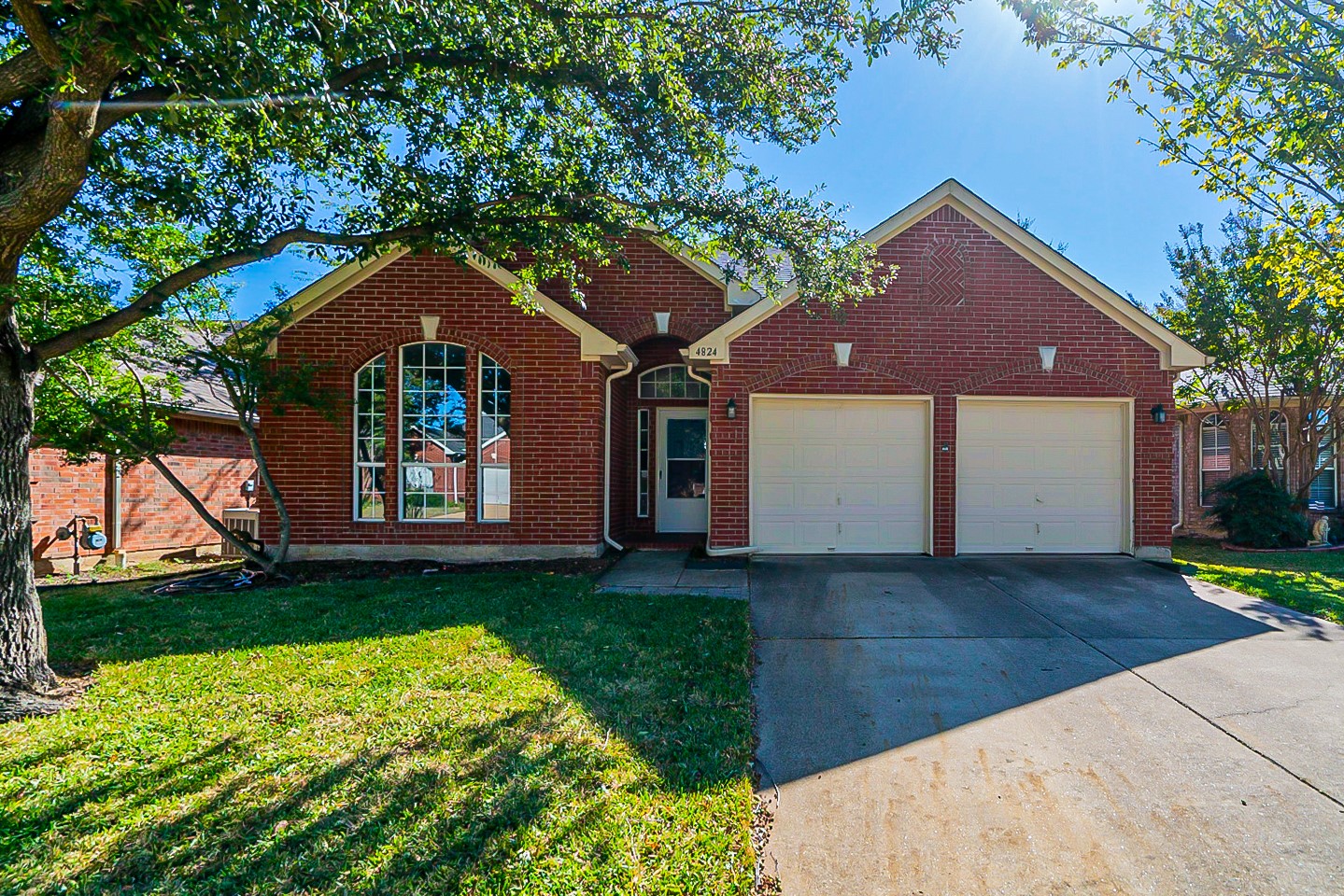 4824 Sabine Street Fort Worth TX 76137