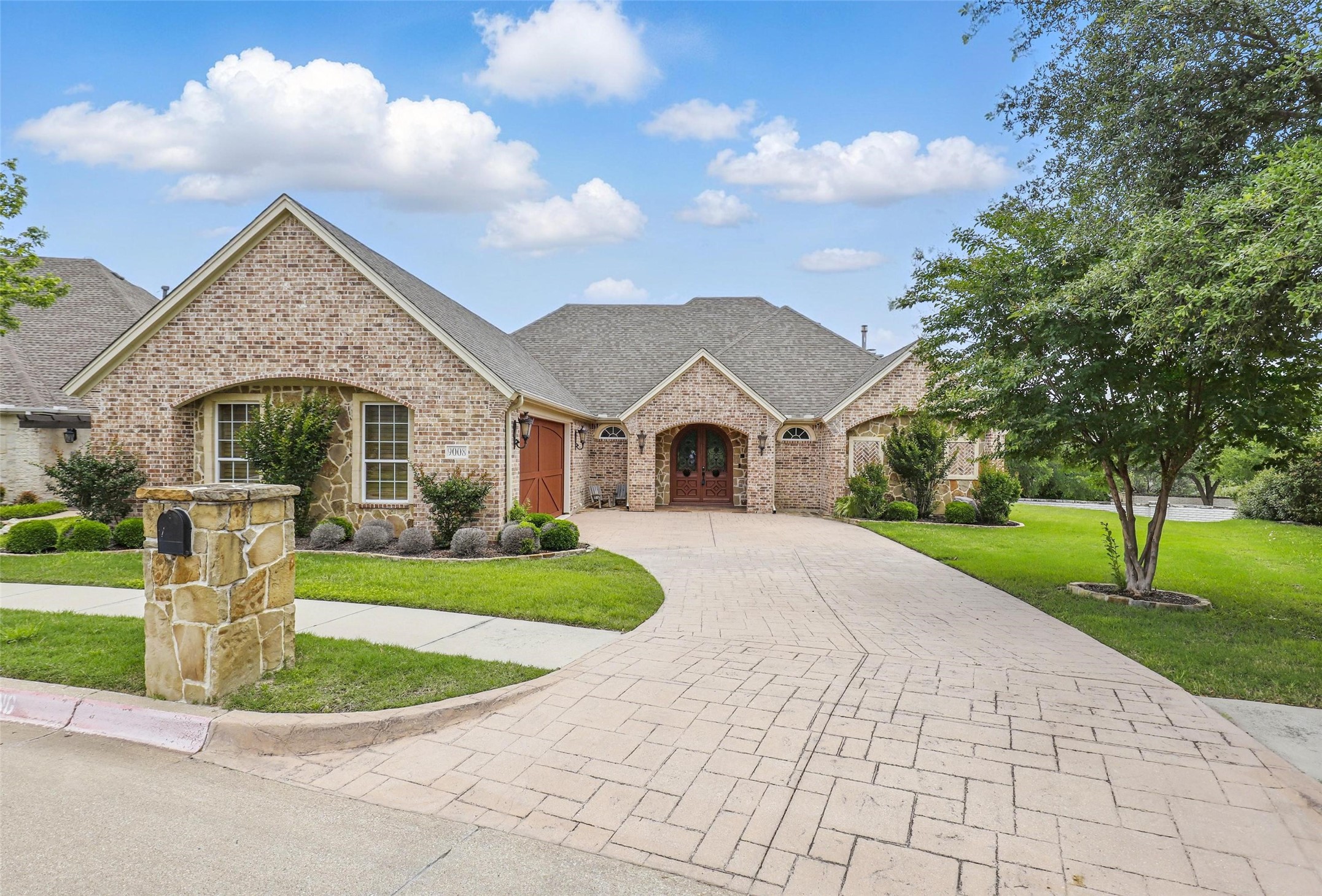 9008 Reata West Drive Benbrook TX 76126