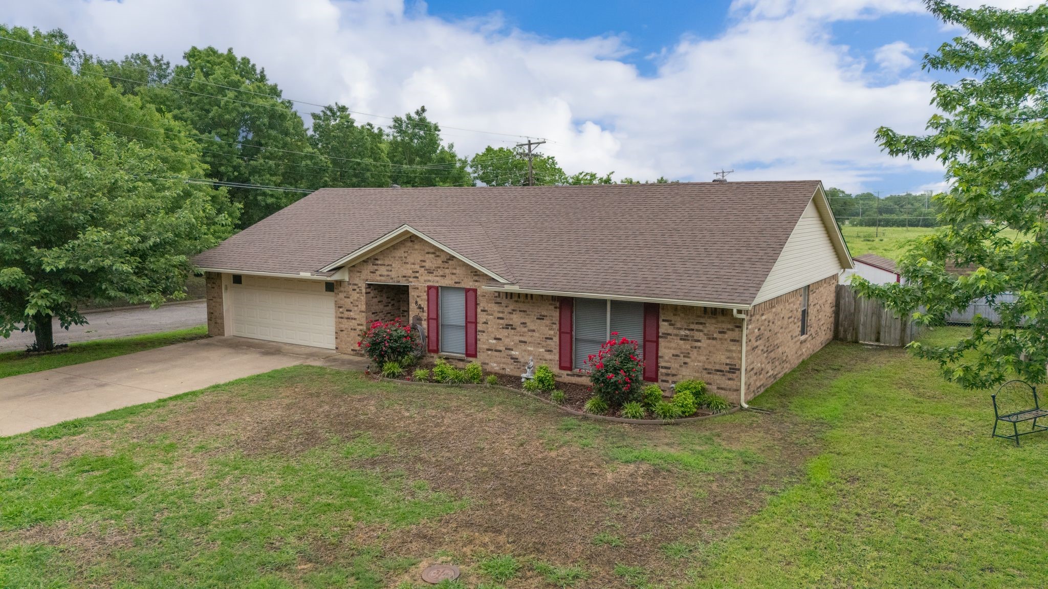 801 Cleveland Greenville TX 75401