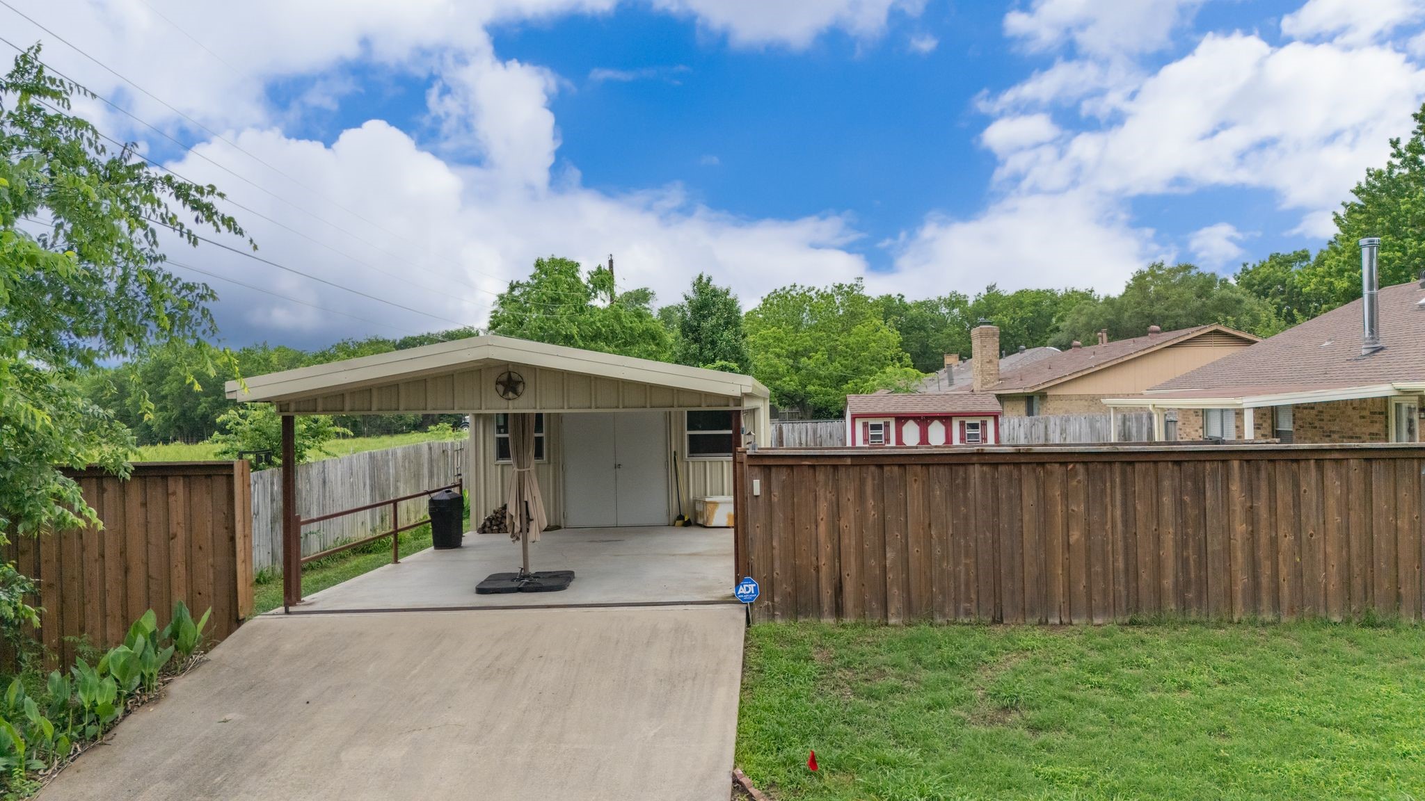 801 Cleveland Greenville TX 75401