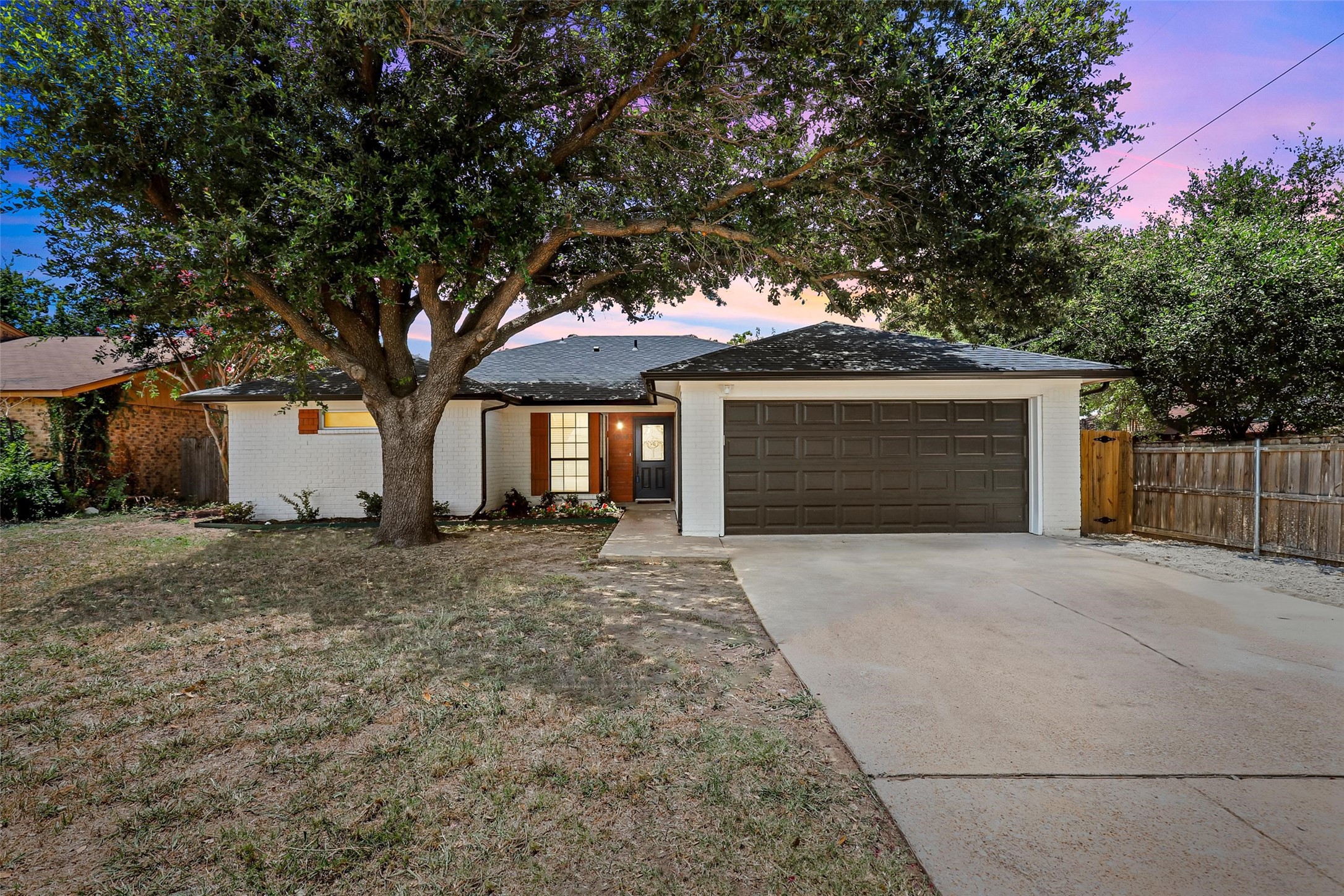 7004 Woodacre Road Fort Worth TX 76133