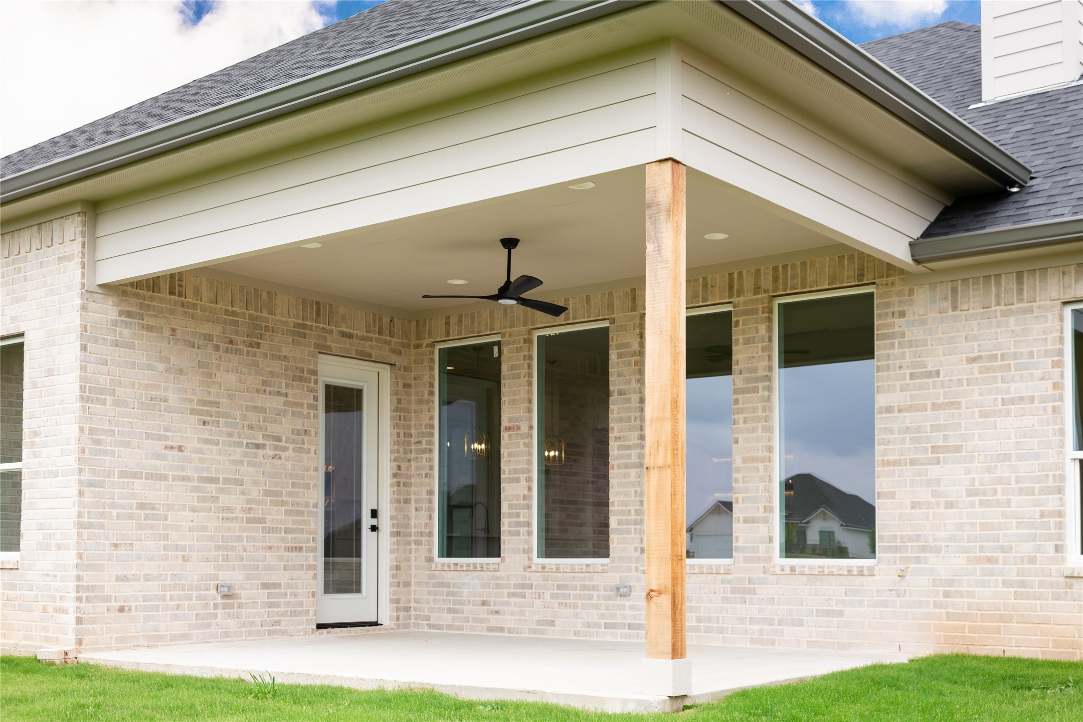 1337 Tahonta Drive Hewitt TX 76643