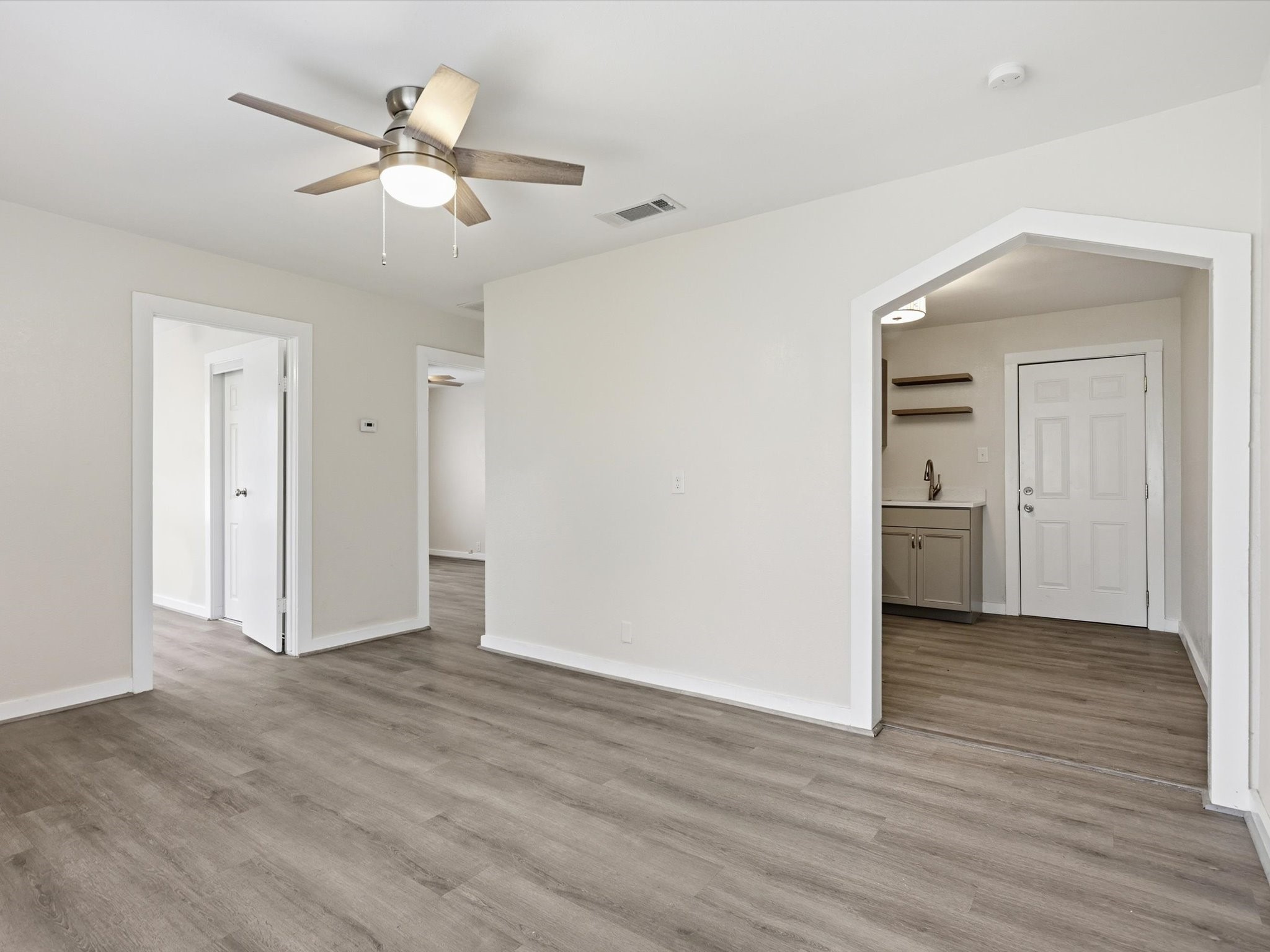 632 N Stewart Street Azle TX 76020