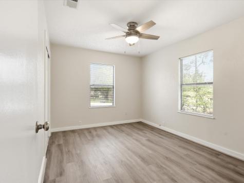 632 N Stewart Street Azle TX 76020