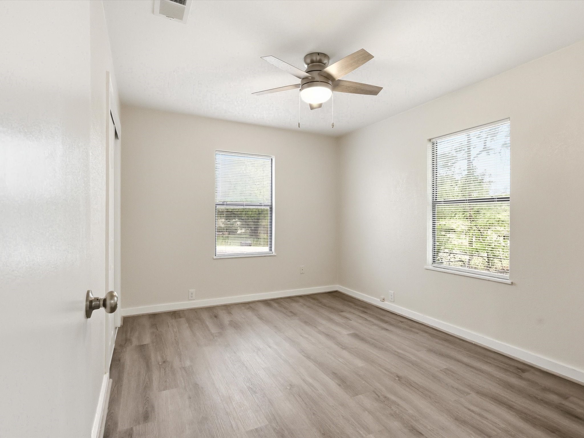 632 N Stewart Street Azle TX 76020