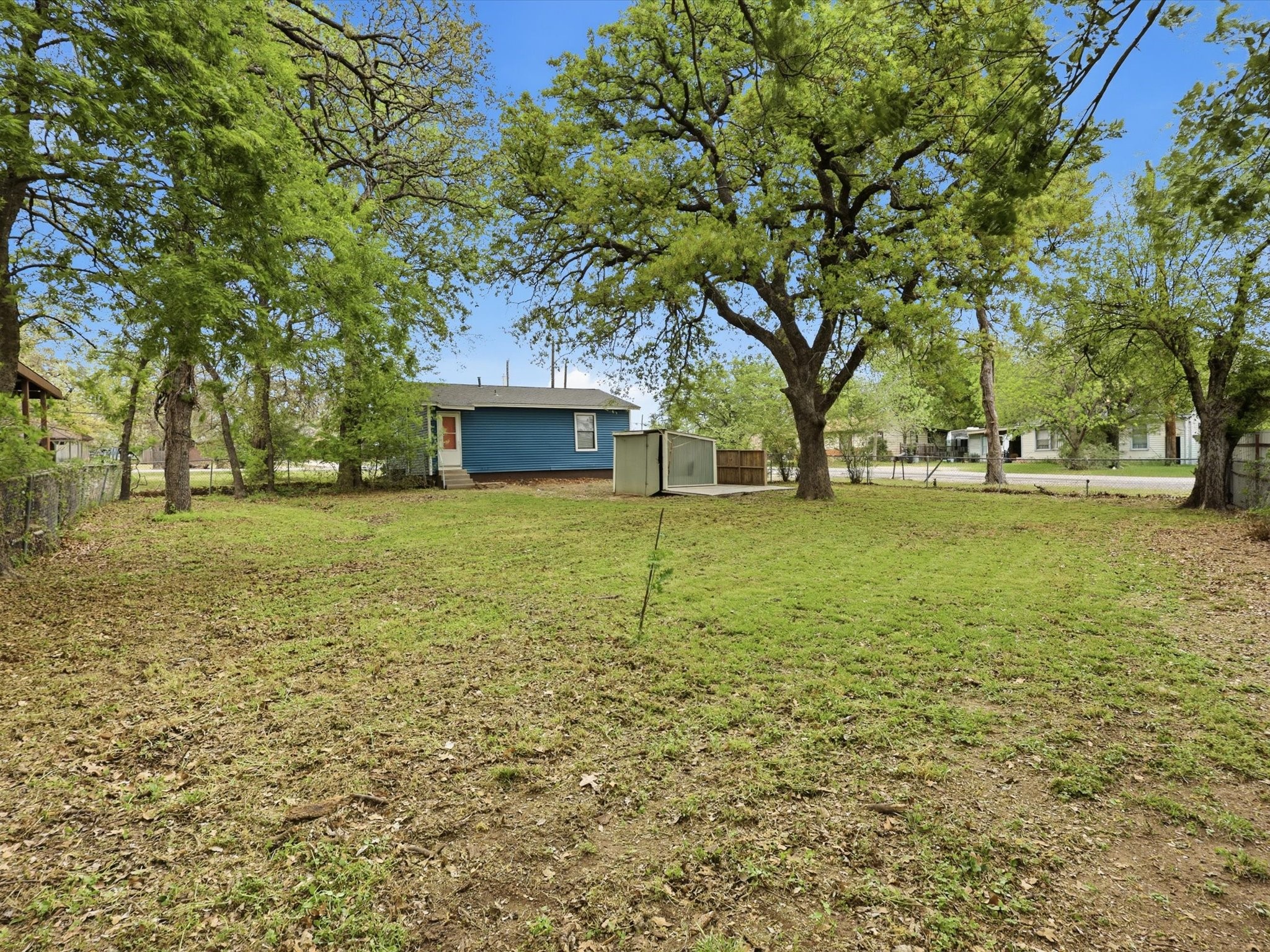 632 N Stewart Street Azle TX 76020
