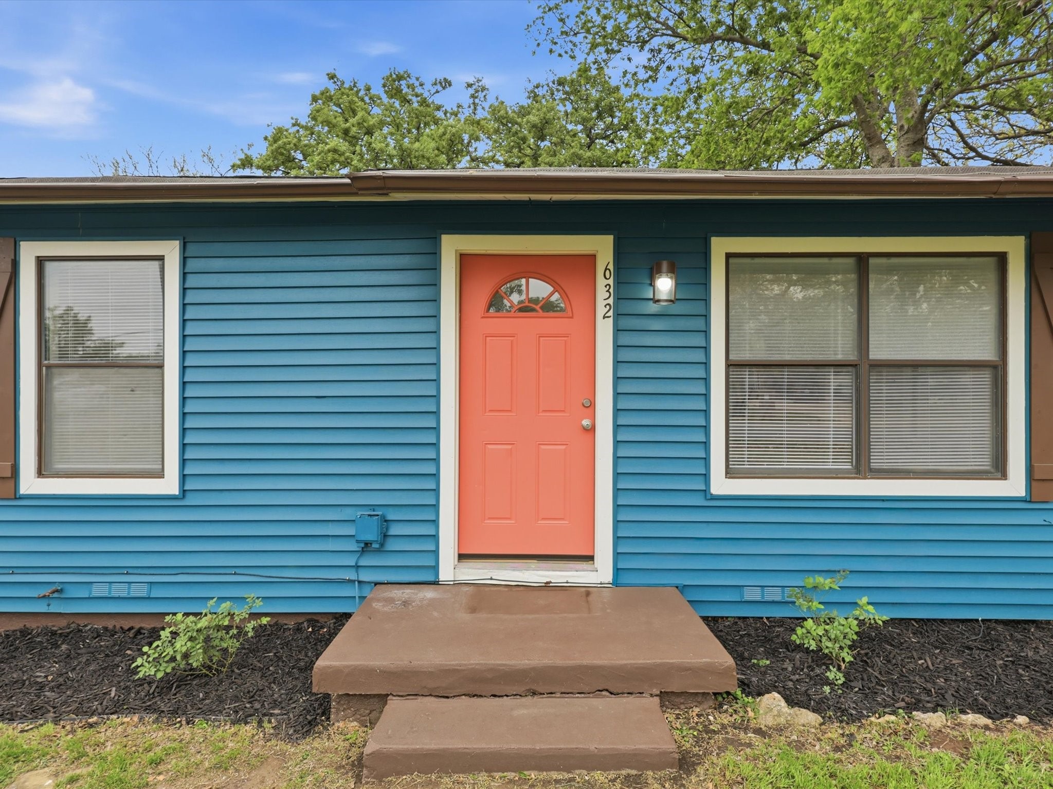 632 N Stewart Street Azle TX 76020