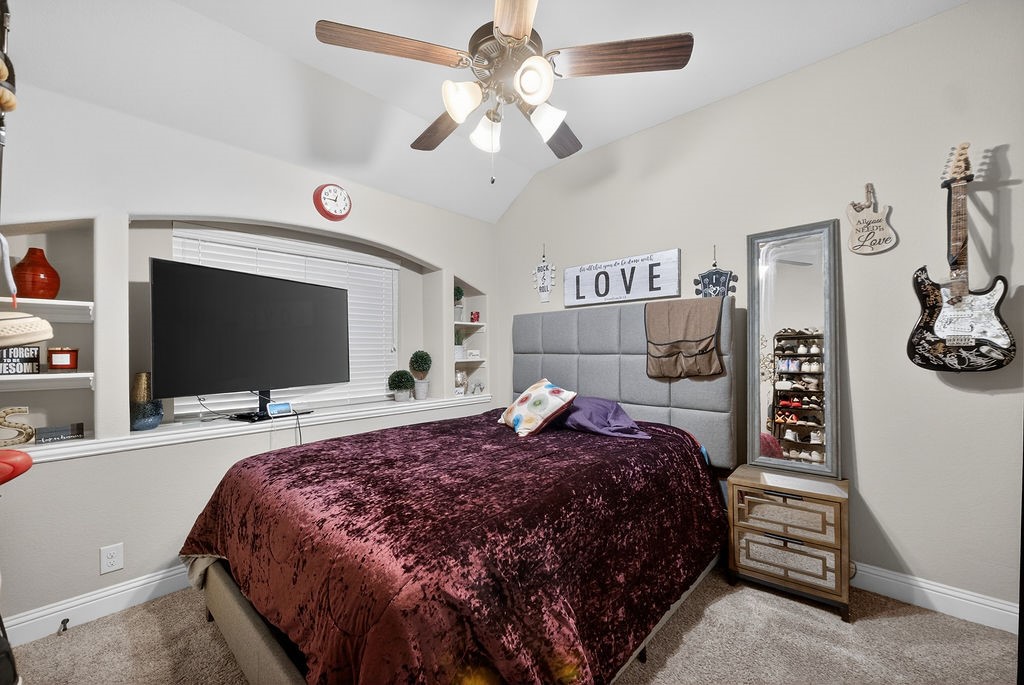 2840 Mariposa Drive Grand Prairie TX 75054