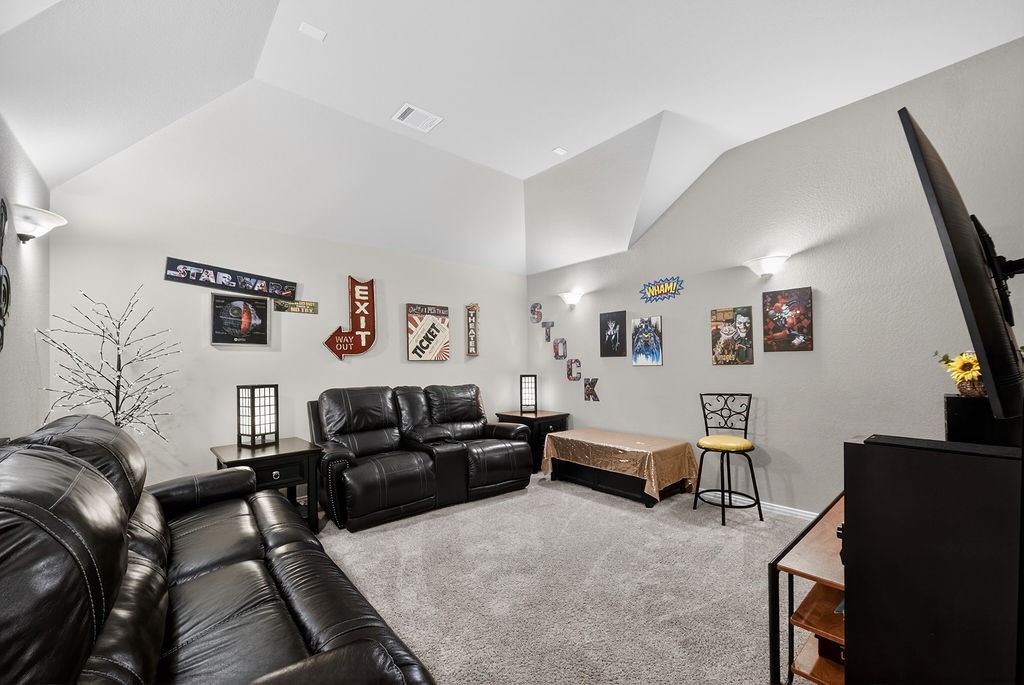 2840 Mariposa Drive Grand Prairie TX 75054