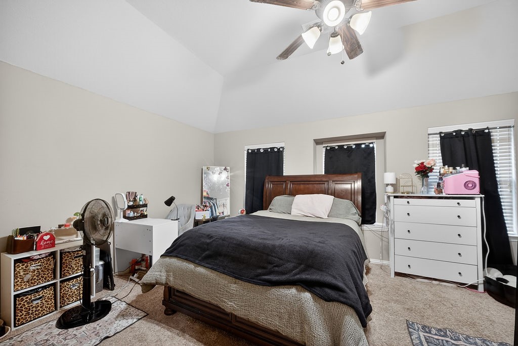 2840 Mariposa Drive Grand Prairie TX 75054